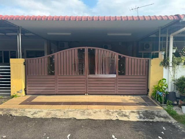 Pengkalan Pertama Single Storey Terrace House