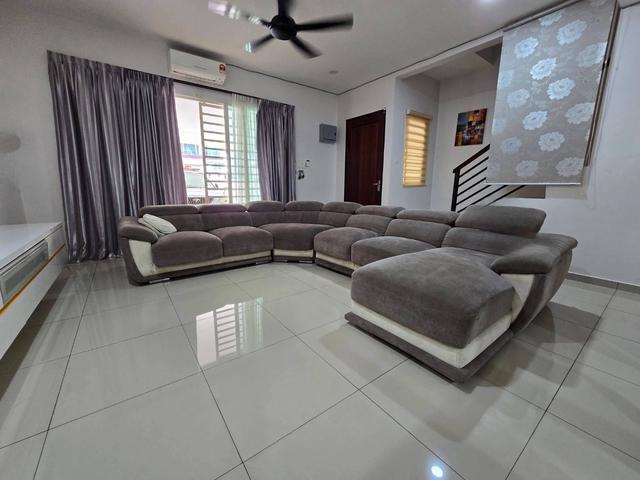 Pengkalan Tiara Fully Furnished Double Storey House For Rent