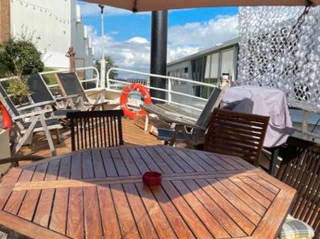 Péniche habitable 110 m² – Aux portes de Paris – Rare & rentable