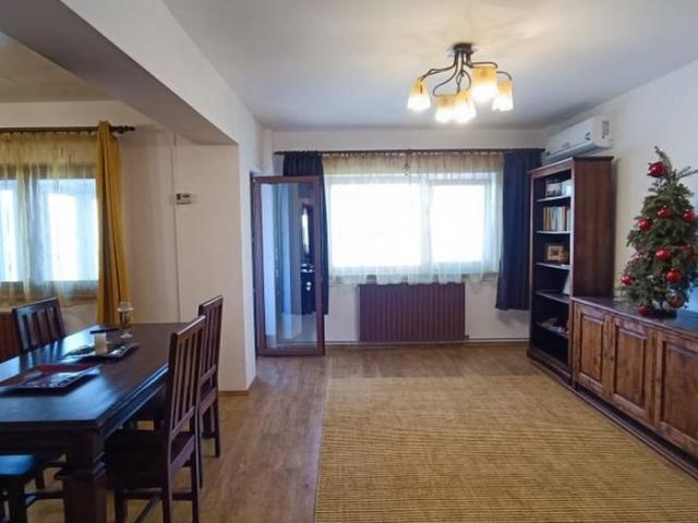PENINSULA COD03 Apartament de lux cu priveliste magnifica !