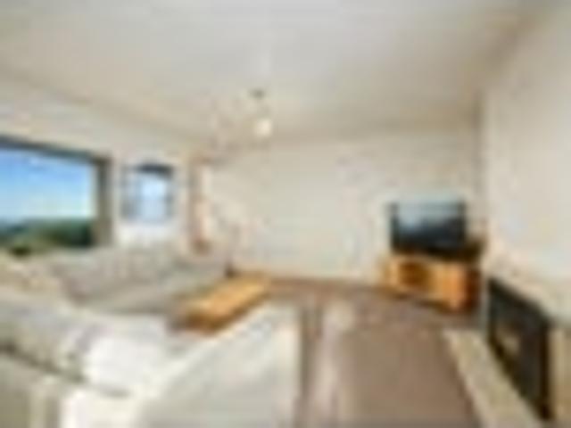 Peninsula Opportunity with World Class Views