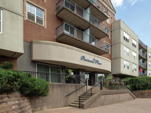 Peninsula Place 1 Bedroom Apartment for Rent at 1015 Barrington St, Halifax, NS B3H 4R4