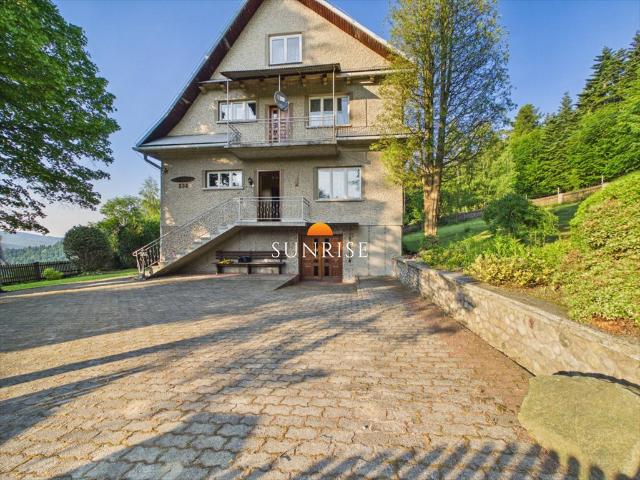 Pensjonat z widokiem na góry, 12 pokoi, 4044 m² działki