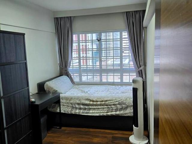 People's Park Complex D1, Apartment