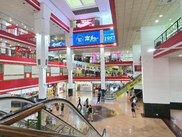 People's Park Centre Mall Shop For Sale, $1,360,000452 sqft $3,009.00 psf
