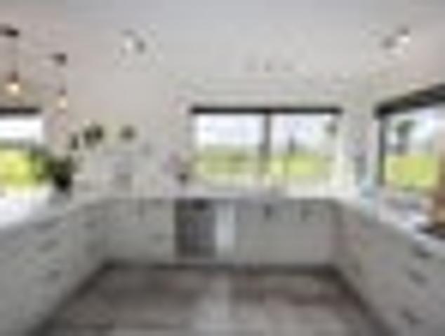 Peace, Privacy & Country Living at Its Finest