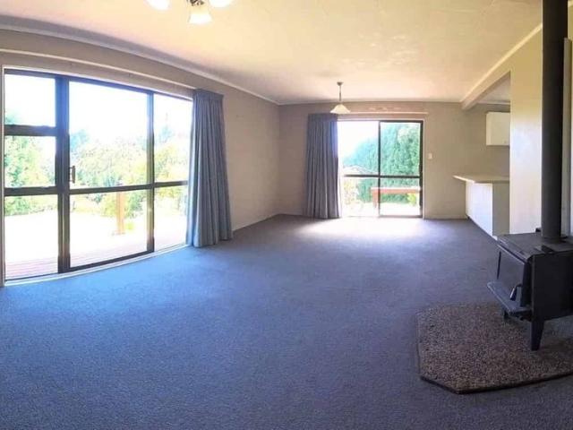 Peaceful 2 Bedroom Home in Beautiful Rural Setting