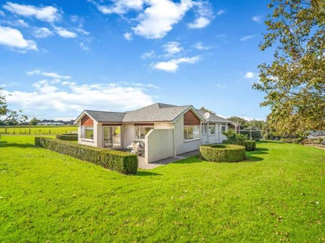 Peaceful Three Bedroom Lifestyle Living in Karaka