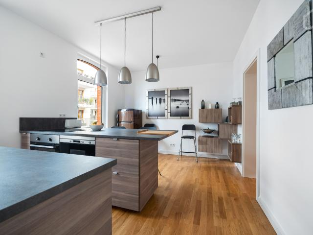 Peaceful courtyard on the Schweizerstrasse