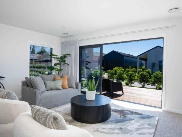 Peaceful, Easy Living in Rangatira Park