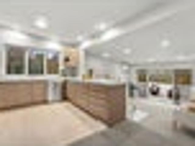 Peaceful Elevated Oasis in the Heart of Gate Pa