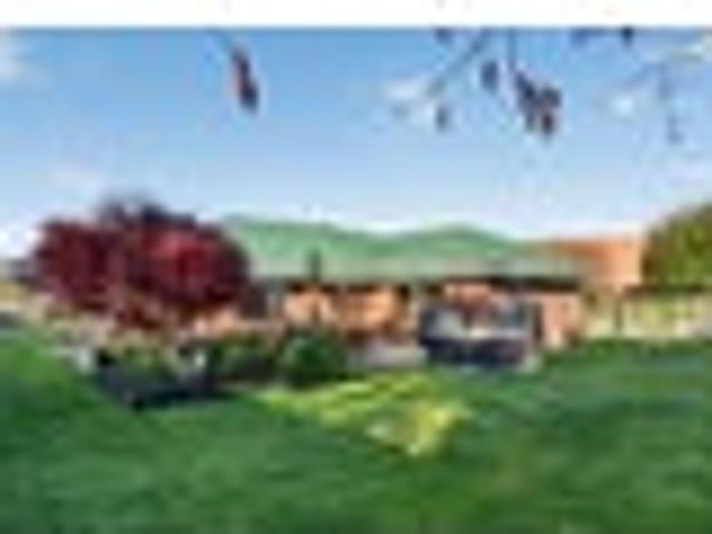 BEO $870,000 Peaceful Family & Home Office Oasis