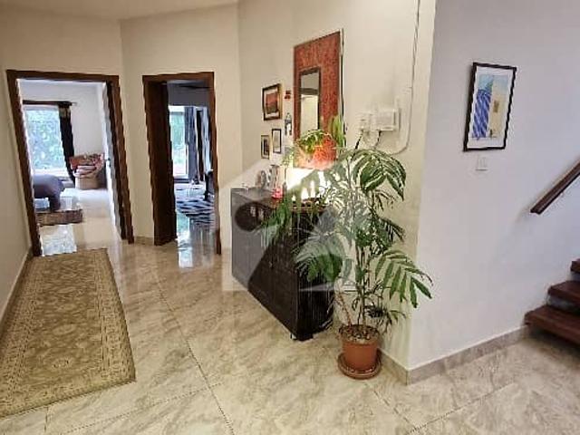 Peaceful Location House For Sale In Sector F 10 Islamabad