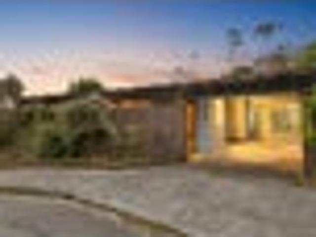 PEACEFUL NEWTOWN LIVING