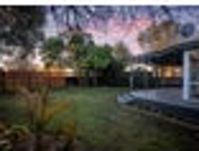 Peaceful Parkside Family Living