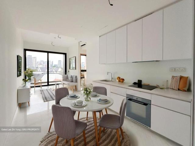 Peak Residence D11, Condominium