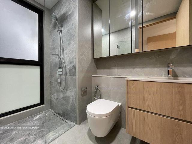 Peak Residence D11, Condominium