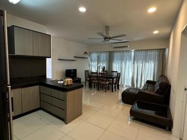 Peak Soho Condominium For Rent
