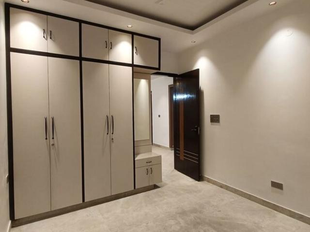 Pearl Apartment 3 Bedroom 1400 Sq. Ft. Builder Floor in Janakpuri Delhi Listing ID: #10384