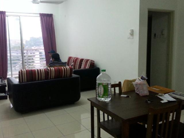 Pearl Avenue Condominium