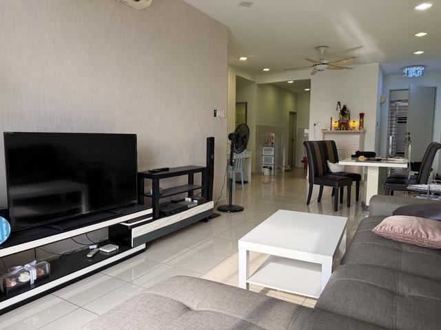 Pearl Avenue Kajang Freeholdd Condo Full Furnished For Sale