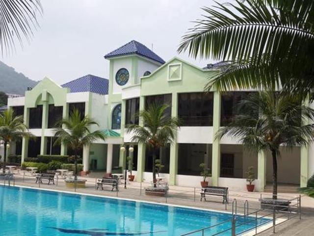 Pearl Garden Condominium Pool View Sungai Ara
