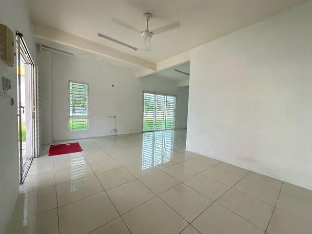 Pearl Indah Simpang Ampat 2 Storey Terrace Corner Unit