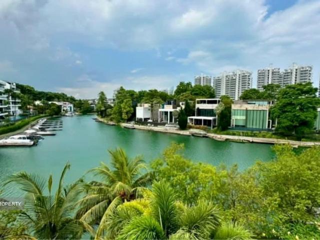 Pearl Island D4, Detached