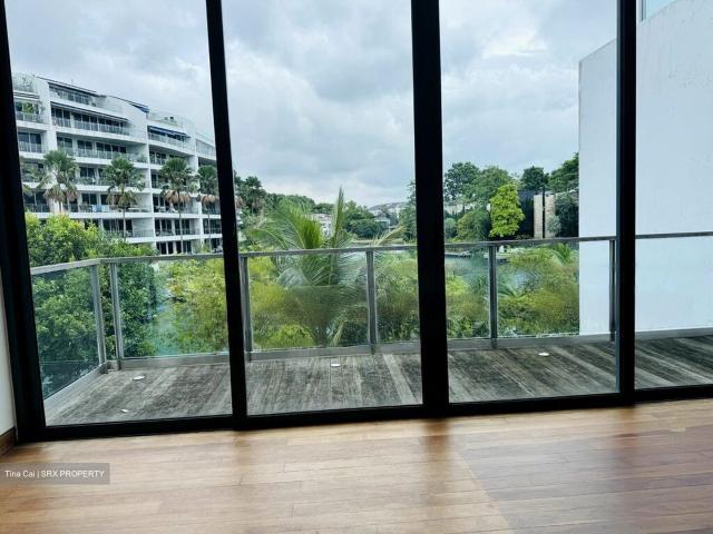 Pearl Island D4, Detached