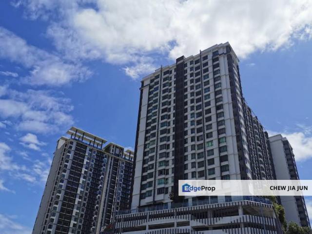 Pearl Suria