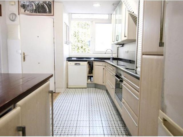 PEDREGALEJO – MÁLAGA VIVIENDA DE 190 M2 Pedregalejo: amplitud, privacidad y unas vistas que enamoran