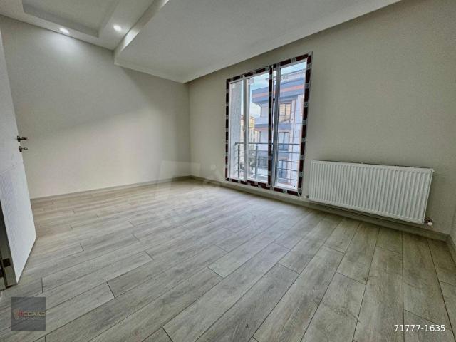 PEGAAS'TAN CİHANGİR E5 E YAKIN SIFIR 4+2 DUBLEX SATILIK DAİRE