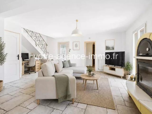 Peille, belle maison 105m² + garage 30m² Piscine 105m² Peille