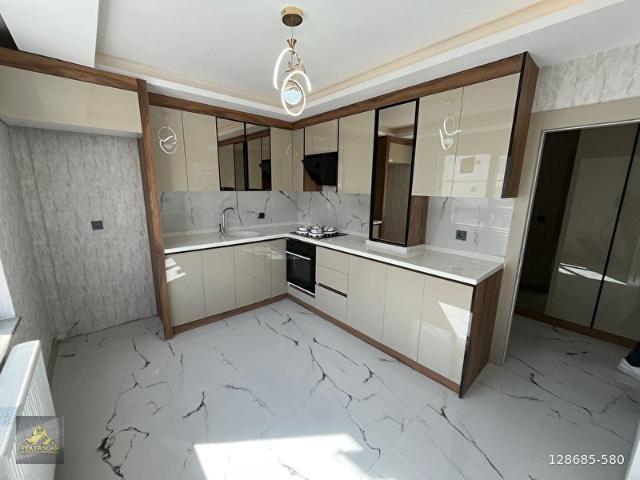 PEKTAŞLAR'DAN * FULL+FULL MASRAFSIZ SIFIR 3+1 DAİRE !