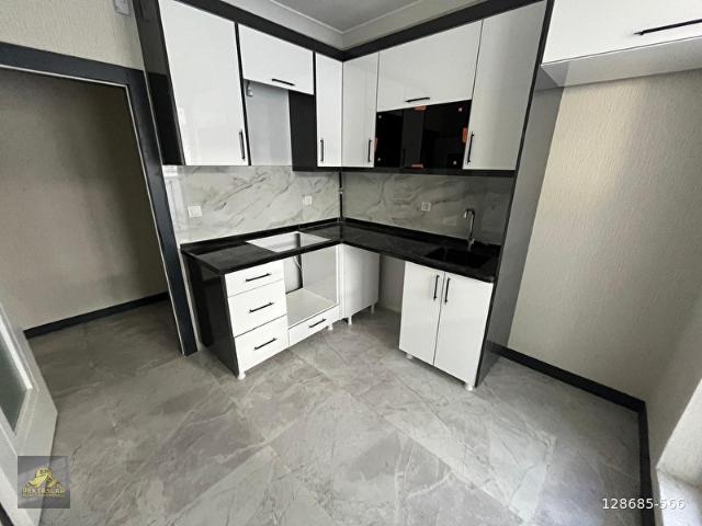 PEKTAŞLAR'DAN * HARİKA KONUMDA 3+1 Y. GİRİŞ DAİRE !