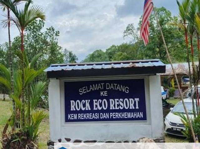 Pekan Ulu Yam Lama