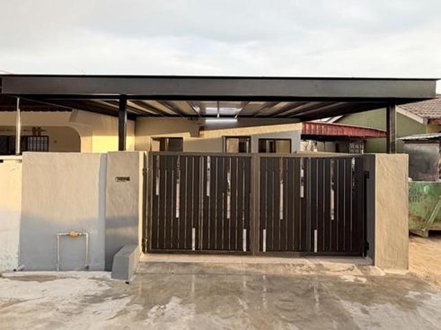 Pekan Nenas Single Storey Full Renovation