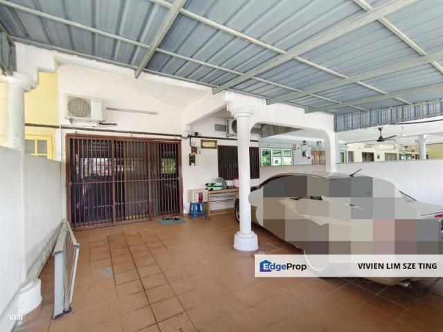 PEKAN RAZAKI