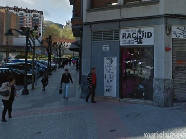 Peluqueria en venta en Amezola