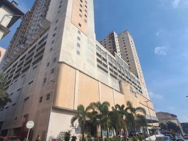 pelangi mall condominium