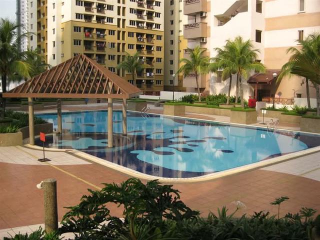 Pelangi Apartment Damansara