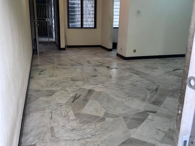 pelangi court apartment, apartment
