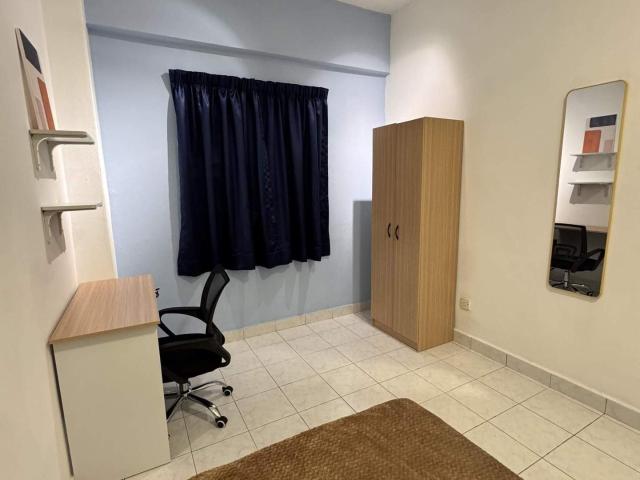 Pelangi Damansara Single Room