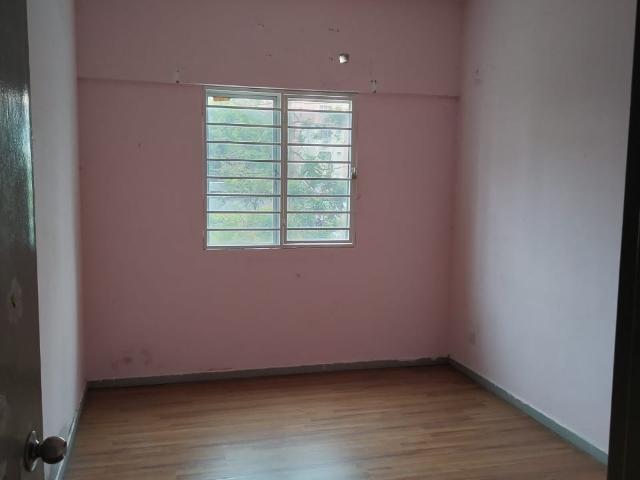 pelangi height, apartment