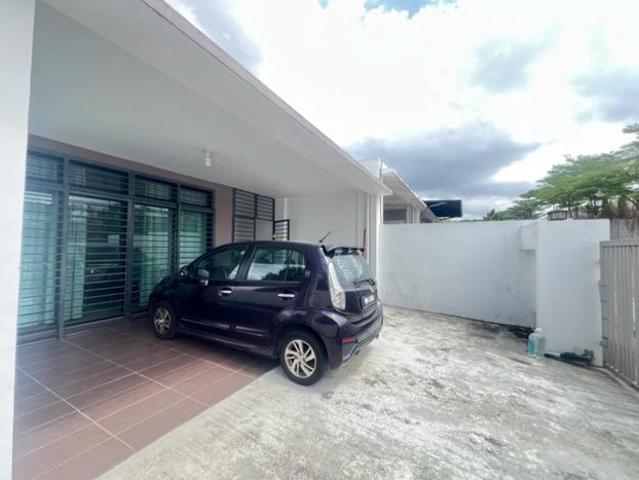 Pelangi Indah Single Storey Endlot with Land