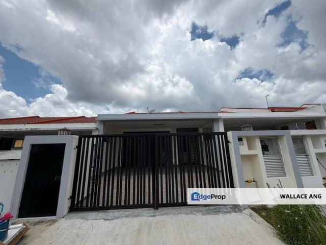 Pelangi Indah | Single Storey Terrace | 22x80 | 3Bed 2Bath | Freehold | Bumi Lot Consent by Owner | Gated & Guarded | Fully Renovated