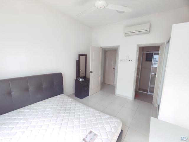 PELANGI UTAMA MASTER BEDROOM