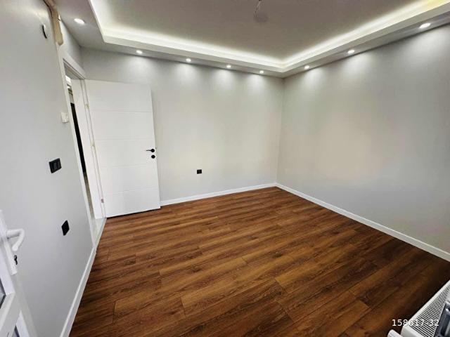 PELİTTEN NECATİBEY İLKÖĞRETİM AŞAĞISI 3+1 BAKIMLI DAİRE