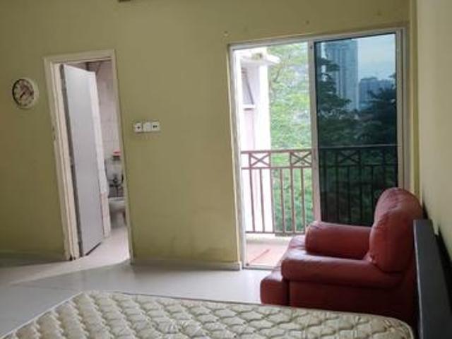 Pelita Indah Condominium 31Bed Partial Furnished JB Town Near CIQ