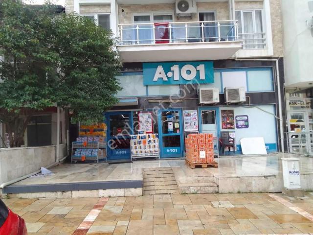 Pelitlibağ Cadde Üzerinde Satılık Kurumsal Kiracılı Dükkan